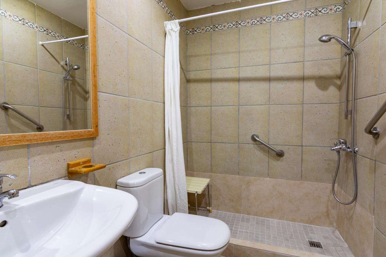 Carabeo 2000 2.3 Apartment เนร์คา ภายนอก รูปภาพ